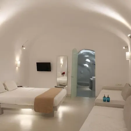 Appartement Azure Budget Rooms, Center Firá