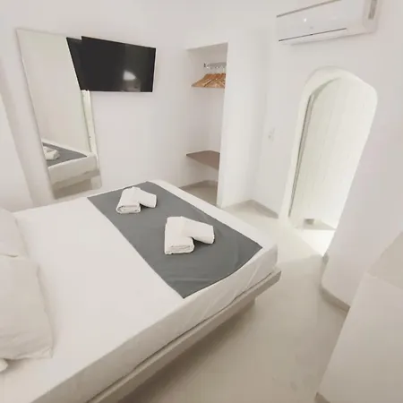 Azure Budget Rooms, Center Appartement Firá