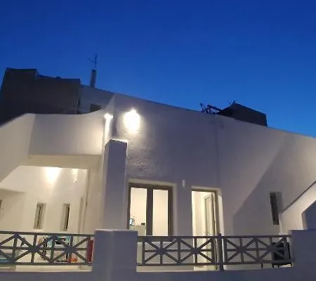 Azure Budget Rooms, Center Lejlighed *